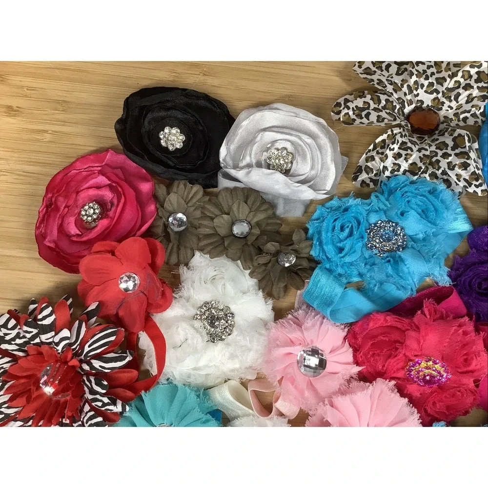 Lot of 23 Assorted Girls Hair Bows Clips Mixed Colors & Styles